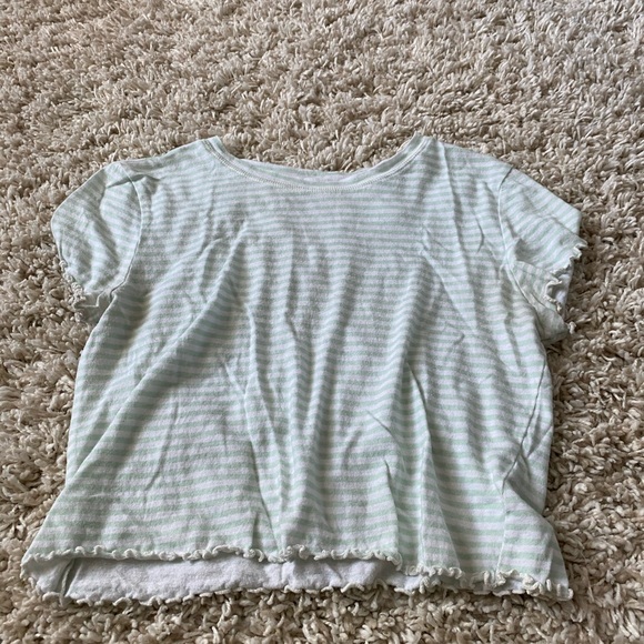 Crop top - Picture 1 of 3